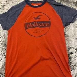 Hollister Men's Graphic T-Shirt | Size Small